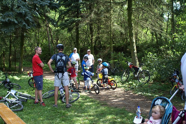 img00017.jpg