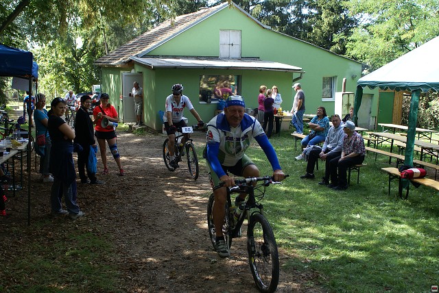 img00033.jpg