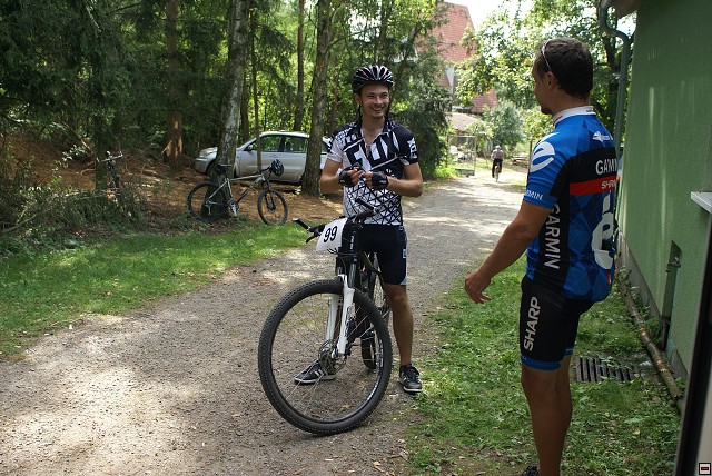 img00099.jpg