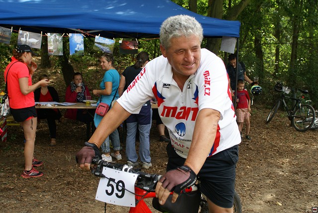 img00104.jpg
