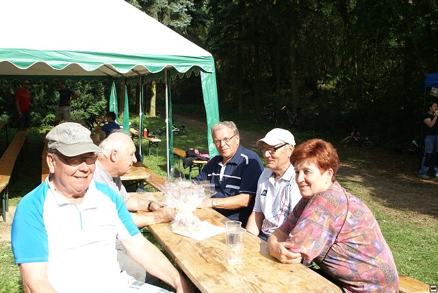 img00144.jpg