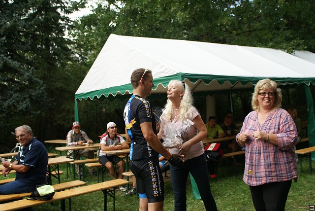 img00176.jpg